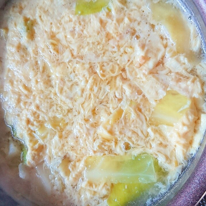 簡単!キャベツの甘さ&ふわふわ卵のおかず味噌汁